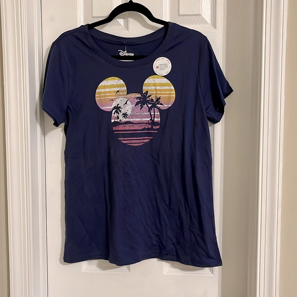 NWT- women’s Disney t shirt- sunset. Size medium